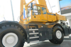 200-тонный мобильный кран повышенной проходимости Rt200e