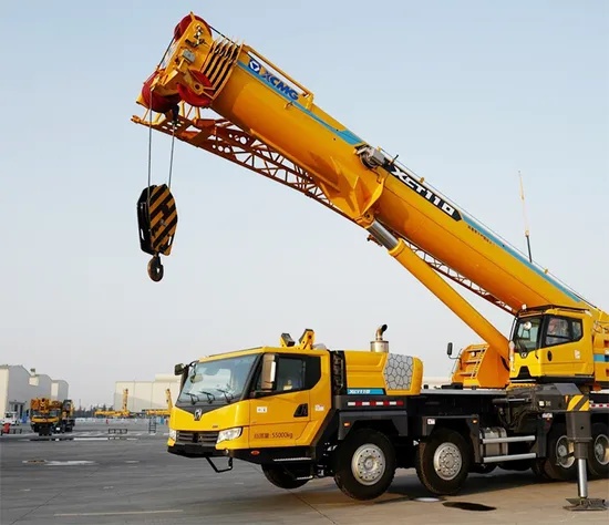Grue de camion &agrave; fl&egrave;che de levage mobile 110t Xct110