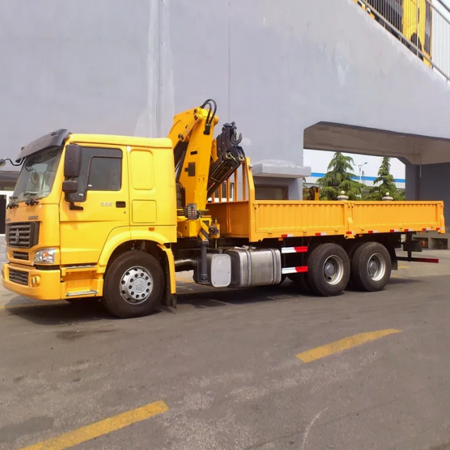 Guindaste montado em caminh&atilde;o com bra&ccedil;o dobr&aacute;vel SQ3.2ZK2 mini