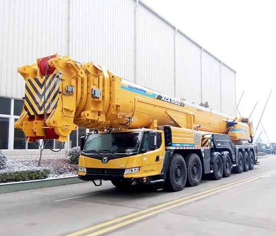 XCA550 Grue de camion tout terrain de construction robuste de 550 tonnes &agrave; vendre