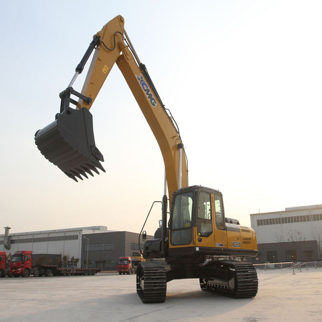 سعر آلة الحفارة الزاحفة الهيدروليكية 27 طن 26 طن XE270DK