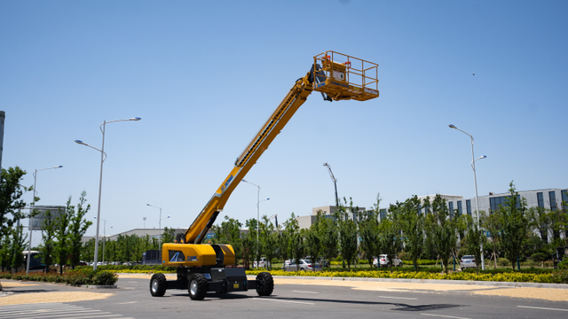 Pre&ccedil;o da plataforma de trabalho a&eacute;reo de lan&ccedil;a reta autopropelida de 34m Xgs34K