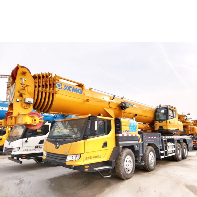 75-тонный гидравлический подъемный кран Xct75