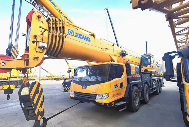 Xct80L6 Pick up Boom Arm Caminh&atilde;o Guindaste M&oacute;vel