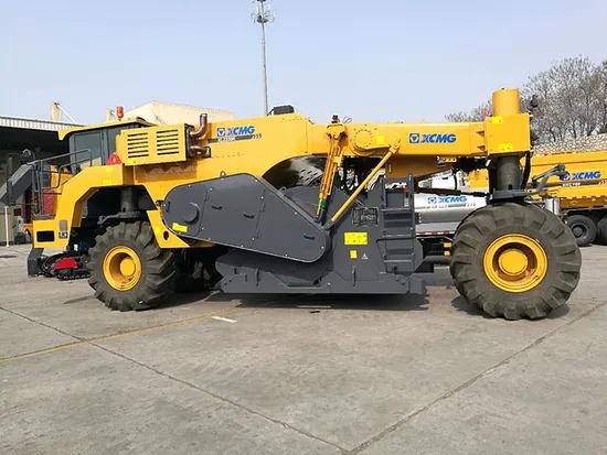 M&aacute;quina de reciclagem a frio Xlz230K Road Recicladora a frio para venda